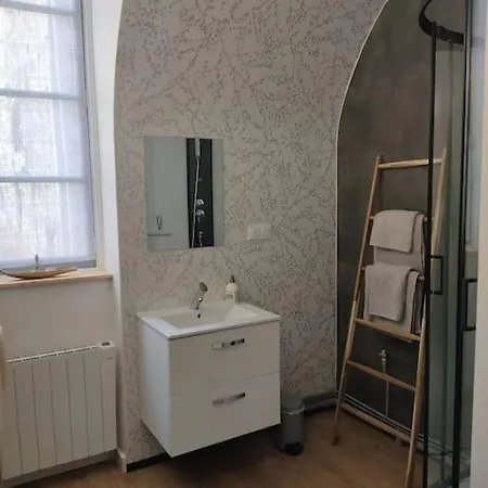 Avec Parking Prive Saumur