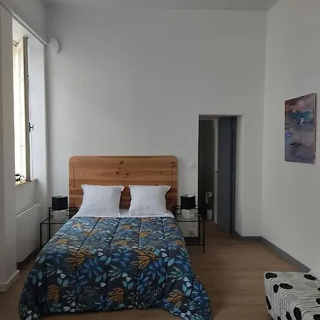 Apartment Avec Parking Prive