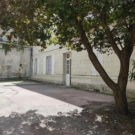 Avec Parking Prive * Saumur